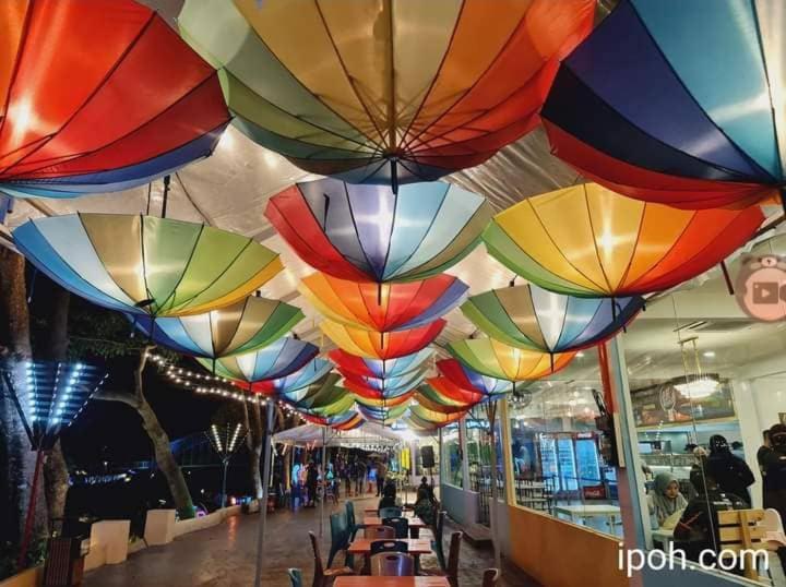 K. Riverfront Apartment Ipoh Exterior photo